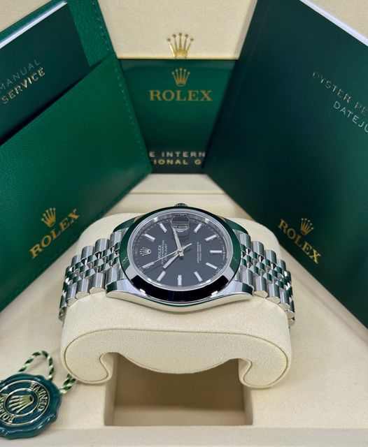 Rolex Datejust 41 126300 Image 2